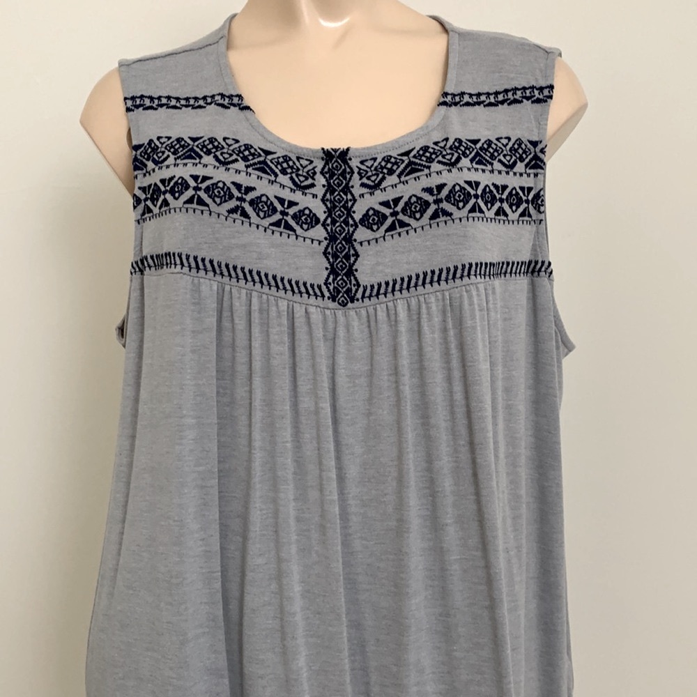 Adrianna Papell Boho Embroidered Top 1X NWOT